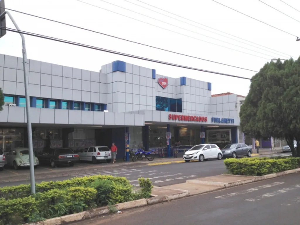 Ampliação da loja dos Supermercados Furlanetti em Jaú/SP